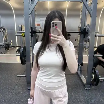 谭巧